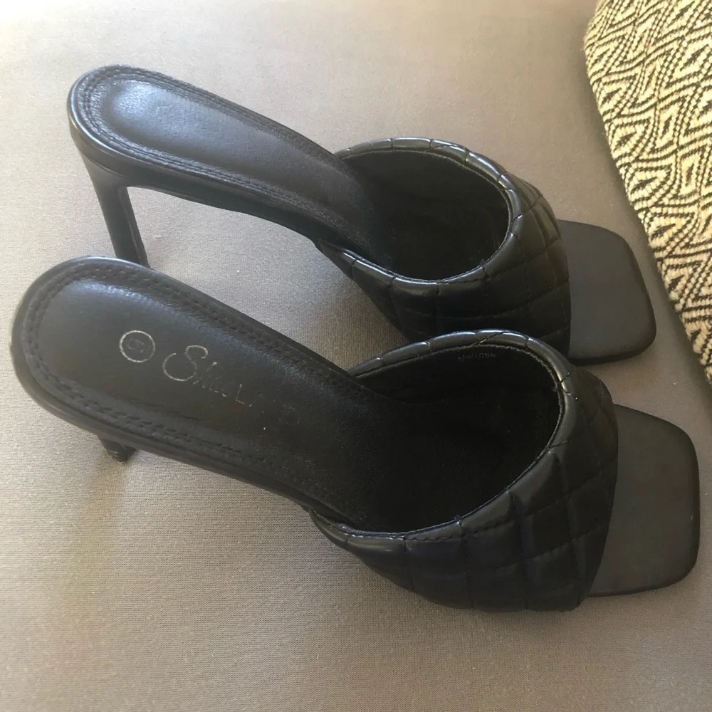 Shoe land women sz 9 heel sandals black square toe - Picture 2 of 5